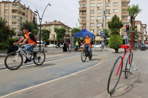 Gaziantep Büyükşehir'den sürdürülebilir ulaşıma pedallı destek