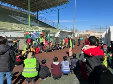 GAZİANTEP BÜYÜKŞEHİR, DEPREMZEDE VATANDAŞLARA PSİKOLOJİK DESTEK SAĞLIYOR