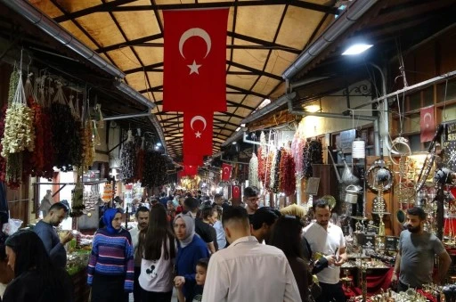 Gaziantep'in tarihi mekanlarında adım atacak yer kalmadı
