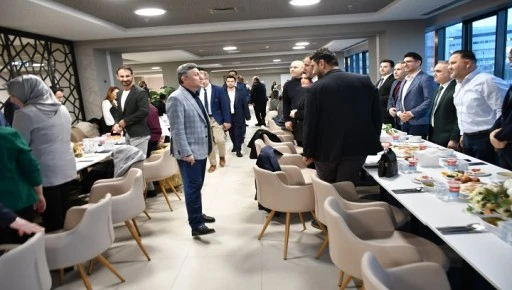 Gaziantep Sağlık Y&ouml;neticileri Ramazan Sofrasında Bir Araya Geldi