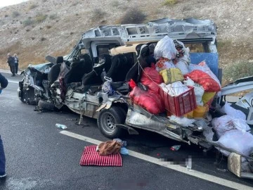 Gaziantep - Şanlıurfa otobanında kaza: Ölü ve yaralılar var