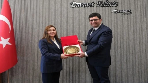 Gaziantep Şehir Hastanesi Başhekimlik G&ouml;revinde Devir Teslim T&ouml;reni