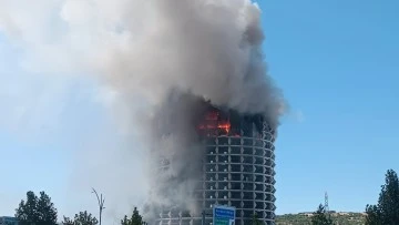Gaziantep’te 17 katlı eski otelde yangın