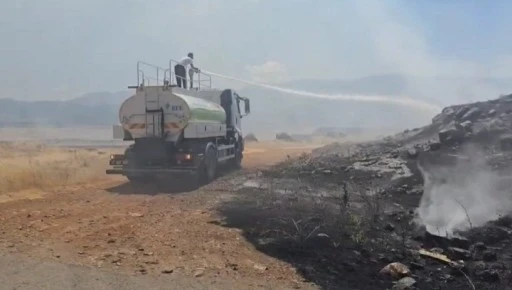 Gaziantep'te anız yangını maddi hasarlı kazaya neden oldu