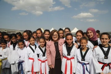 - GAZİANTEP'TE ÇOCUKLAR İÇİN YAZ TATİLİNDE 11 FARKLI SPOR DALINDA EĞİTİMLER BAŞLIYOR!