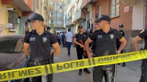 Gaziantep'te dehşet: Boşanma aşamasındaki eşini &ouml;ld&uuml;r&uuml;p intihar etti