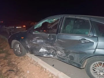 Gaziantep'te iki araç çarpıştı: 8 yaralı