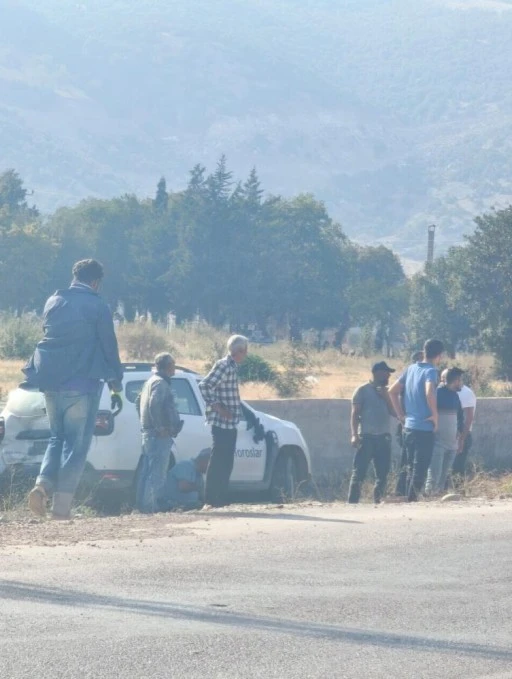 Gaziantep&rsquo;te iki otomobilin karıştığı kazada 4 kişi yaralandı