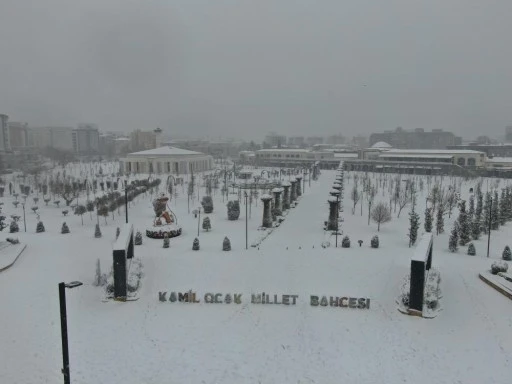 Gaziantep'te kar manzarası havadan g&ouml;r&uuml;nt&uuml;lendi