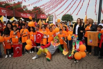 Gaziantep'te lösemili çocuklar için farkındalık korteji