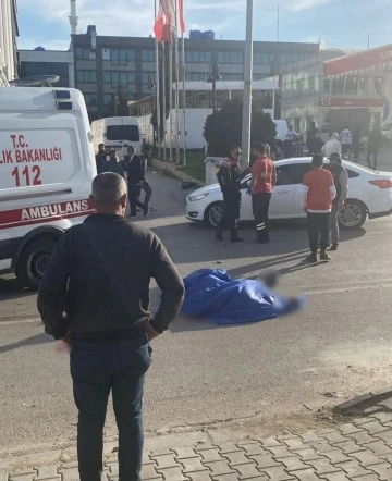 Gaziantep’te otomobilin çarptığı motosikletteki genç hayatını kaybetti
