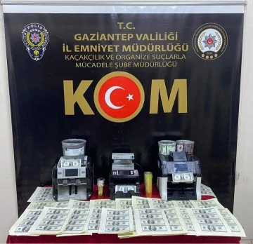 Gaziantep'te sahte 192 adet 100 dolar ile 900 adet 1 dolar ele geçirildi