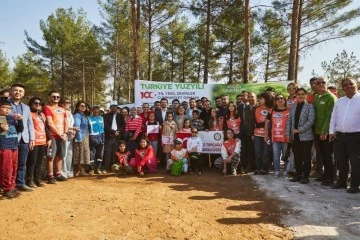 Gaziantep'te yanan ormanlık alana 2 bin yeni fidan dikildi