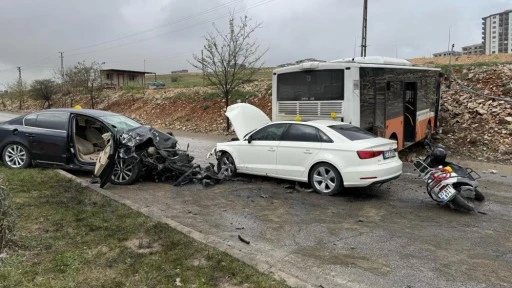 Gaziantep'te zincirleme kaza: 12 yaralı
