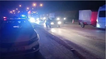 Gaziantep'te zincirleme trafik kazası: 3'ü polis 4 yaralı
