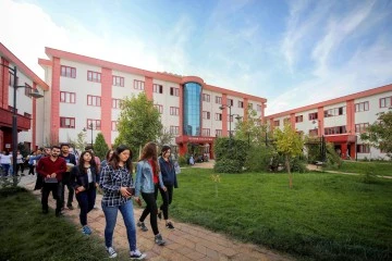 GAZİANTEP ÜNİVERSİTESİ EĞİTİM FAKÜLTESİNDEN GURUR VEREN BAŞARI