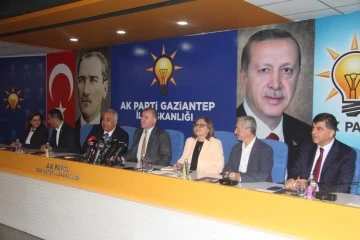 Gençlik ve Spor Bakanı Bak'tan deprem bölgesine yatırım müjdesi