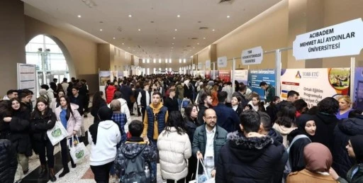GİBT&Uuml; &uuml;niversite tercih g&uuml;nleri&rsquo;nde adaylarla buluşuyor