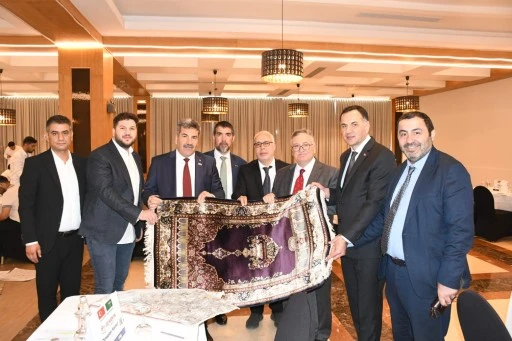 Halı İhracat&ccedil;ıları Suudi Arabistan&rsquo;ı Mercek Altına Aldı