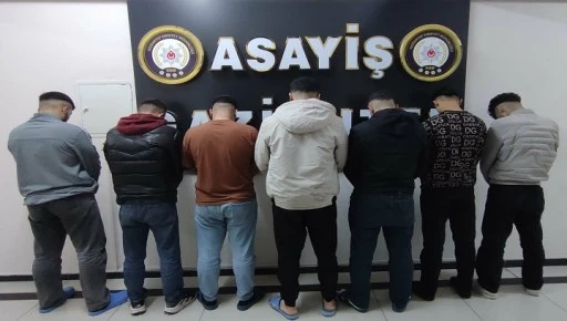ikamet ve işyerine silahla ateş a&ccedil;an 7 ş&uuml;pheli 
