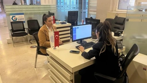İş arayan ve kariyer planı yapan gençlere Gaziantep Büyükşehir destek oluyor