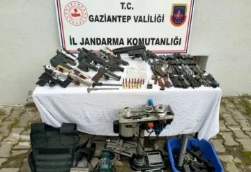 Kaçakçılık ve uyuşturucu operasyonları: 5 şahıs tutuklandı