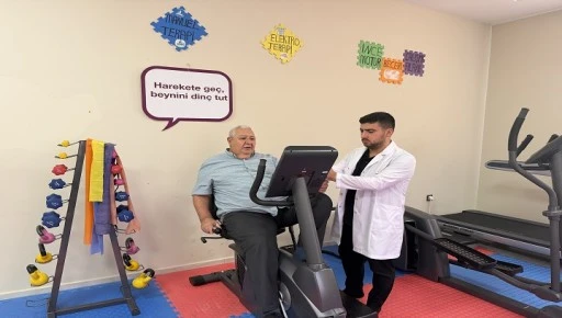 MEHMET AMCA, ALZHEİMER MERKEZİNDE YENİDEN HAYATA TUTUNDU
