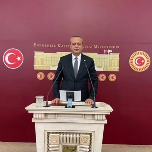 -Milletvekilinin kardeşi aracında ölü bulundu