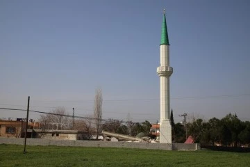 Minaresi tek başına ayakta kaldı.