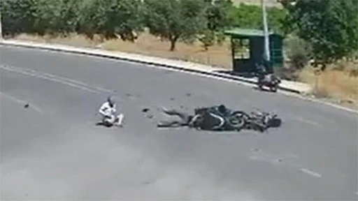 motosikletler çarpıştı: 2 yaralı