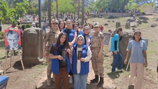 JANDARMA GAZİANTEP’TE KADES’İ TANITMAYA DEVAM EDİYOR