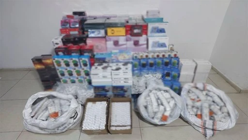 JANDARMA KA&Ccedil;AK&Ccedil;ILARA G&Ouml;Z A&Ccedil;TIRMIYOR