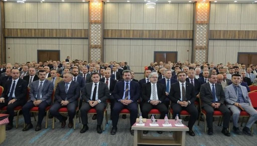 MEB BAKAN YARDIMCISININ KATILIMIYLA &lsquo;İL&Ccedil;E MİLL&Icirc; EĞİTİM M&Uuml;D&Uuml;RLERİ TOPLANTISI