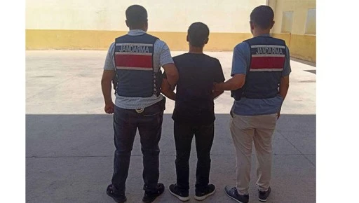 DOLANDIRICLIK SU&Ccedil;UNDAN ARANAN ŞAHIS JASAT&rsquo;TAN KA&Ccedil;AMADI