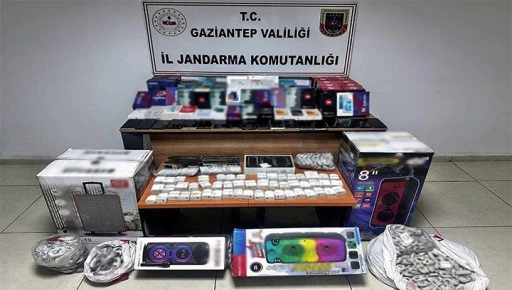 JANDARMADAN 135 UYUŞTURUCU VE KA&Ccedil;AK&Ccedil;ILIK OLAYINA M&Uuml;DAHALE 