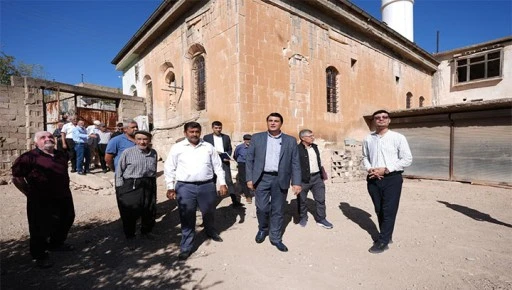 YILMAZ&rsquo;DAN YUKARI ARIL&rsquo;A CAMİ M&Uuml;JDESİ