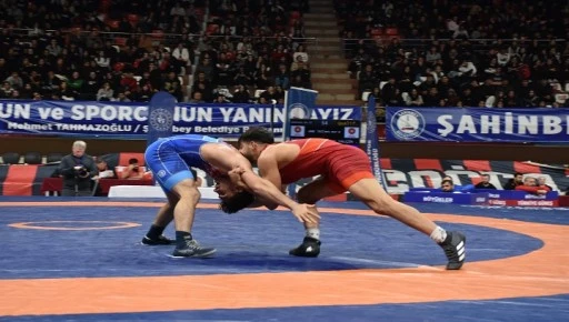 ŞAHİNBEY BELEDİYESİ EV SAHİPLİĞİNDE T&Uuml;RKİYE G&Uuml;REŞ ŞAMPİYONASI BAŞLADI