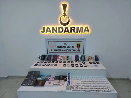 1.5 MİLYONLUK GÜMRÜK KAÇAĞI MALZEMEYE JANDARMA ENGELİ