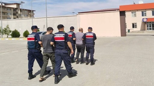JANDARMADAN GÖÇMEN KAÇAKÇILIĞI ORGANİZATÖRLERİNE YÖNELİK OPERASYON