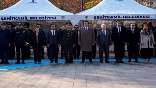 GAZİANTEP'İN KAHRAMANLARI ŞEHİTKAMİL&rsquo;DE ANILDI