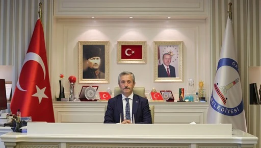 BAŞKAN TAHMAZOĞLU, 29 EKİM CUMHURİYET BAYRAMI&acute;NIN 102. YIL D&Ouml;N&Uuml;M&Uuml;N&Uuml; KUTLADI