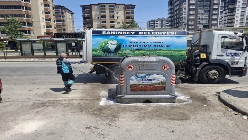 ŞAHİNBEY BELEDİYESİ TEMİZLİK İŞLERİ EKİPLERİ BAYRAM BOYUNCA GÖREV BAŞINDAYDI