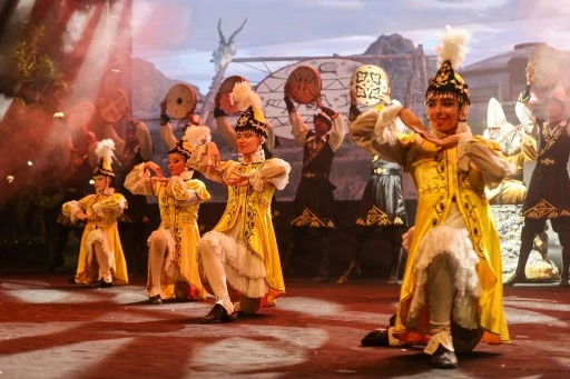 9. HEMŞEHRİ DERNEKLERİ FESTİVALİ'NİN RESMİ AÇILIŞI YAPILDI
