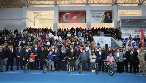 B&Uuml;Y&Uuml;KŞEHİR&rsquo;İN RAMAZAN SOFRASI BU KEZ İSLAHİYE&rsquo;DE KURULDU