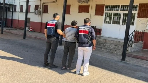 JANDARMADAN G&Ouml;&Ccedil;MEN KA&Ccedil;AK&Ccedil;ILARINA OPERASYON