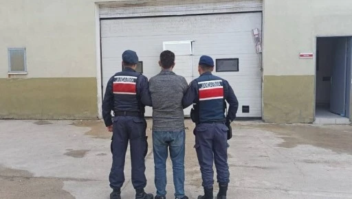 16 YIL HAPİS CEZASI İLE ARANAN ŞAHISLAR JASAT&rsquo;TAN KA&Ccedil;AMADI