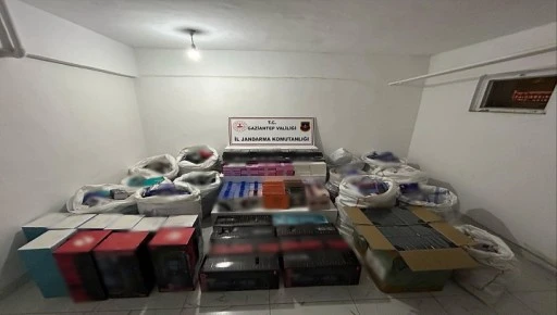 JANDARMADAN 235 UYUŞTURUCU VE KAÇAKÇILIK OLAYINA MÜDAHALE 