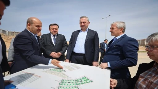 ŞAHİNBEY&rsquo;DE 3 BİN 414 KONUTLUK DEV PROJE HIZ KESMİYOR