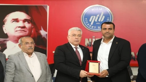 ANTEP FISTIĞINA DEĞER KATANLAR &Ouml;D&Uuml;L T&Ouml;RENİ