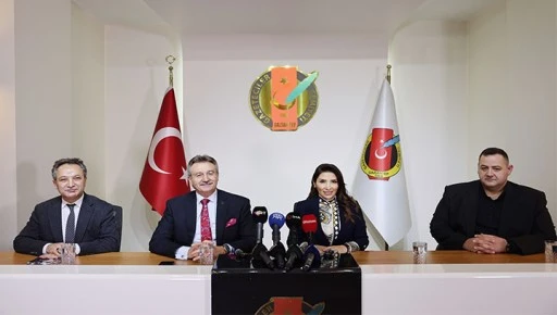 DEVLET ESKİ BAKANI K&Uuml;RŞAD T&Uuml;ZMEN VE DAİMFED Y&Ouml;NETİMİNDEN GAZİANTEP GAZETECİLER CEMİYETİ&rsquo;NE ZİYARET